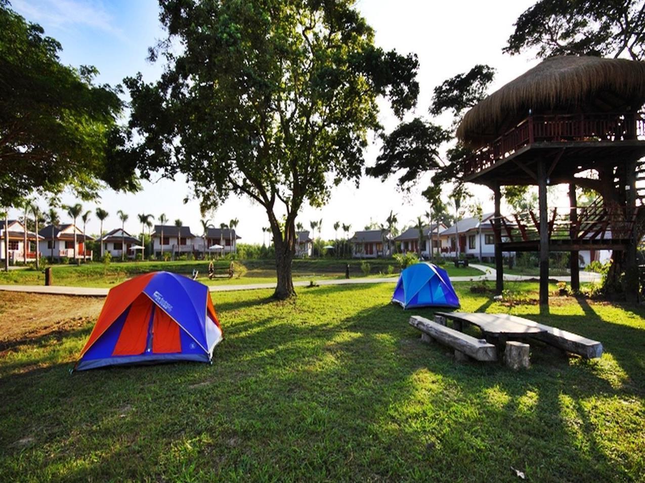 Resort Railumpoo Накхонсаван Экстерьер фото